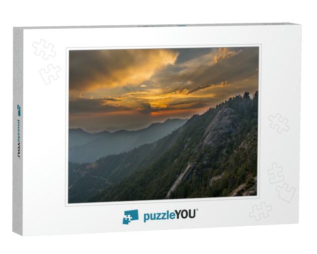 Sequoia National Park, View from Moro Rock Sunset... Jigsaw Puzzle