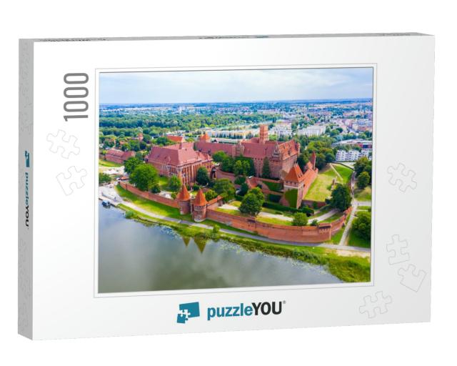 Medieval Malbork Marienburg Castle in Poland, Main Fortre... Jigsaw Puzzle with 1000 pieces