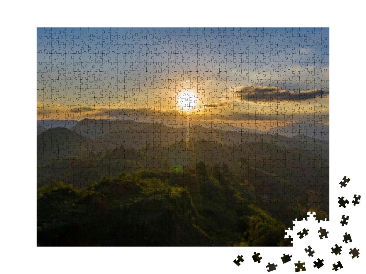 Sunset in Mountains... Jigsaw Puzzle with 1000 pieces