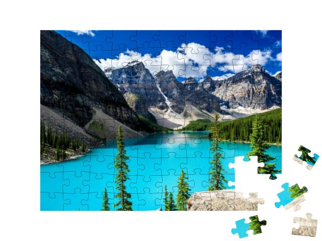 Moraine Lake in Banff National Park, Alberta, Canada... Jigsaw Puzzle with 100 pieces