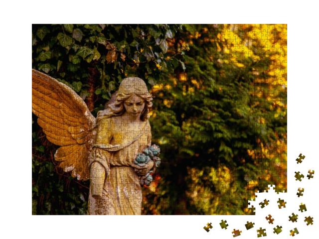 Sad Guardian Angel. Fragment of an Antique Statue. Free C... Jigsaw Puzzle with 1000 pieces