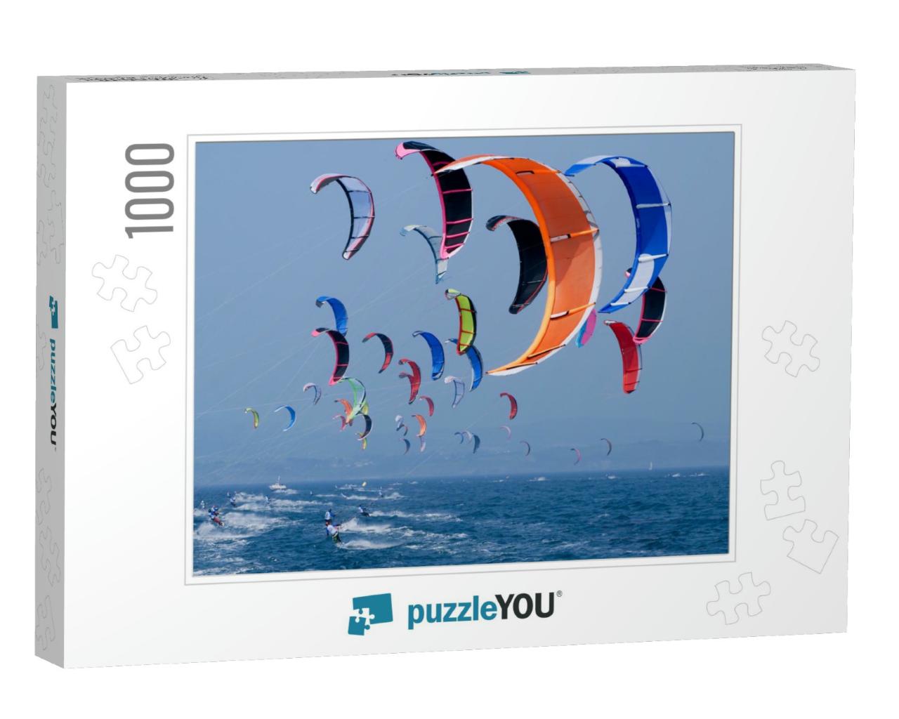 Kite Surfing on the Sea... Jigsaw Puzzle with 1000 pieces