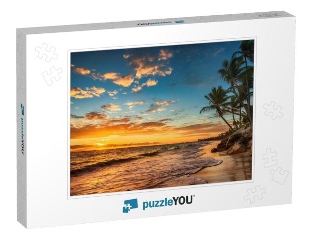 Landscape of Paradise Tropical Island Beach, Sunrise Shot... Jigsaw Puzzle