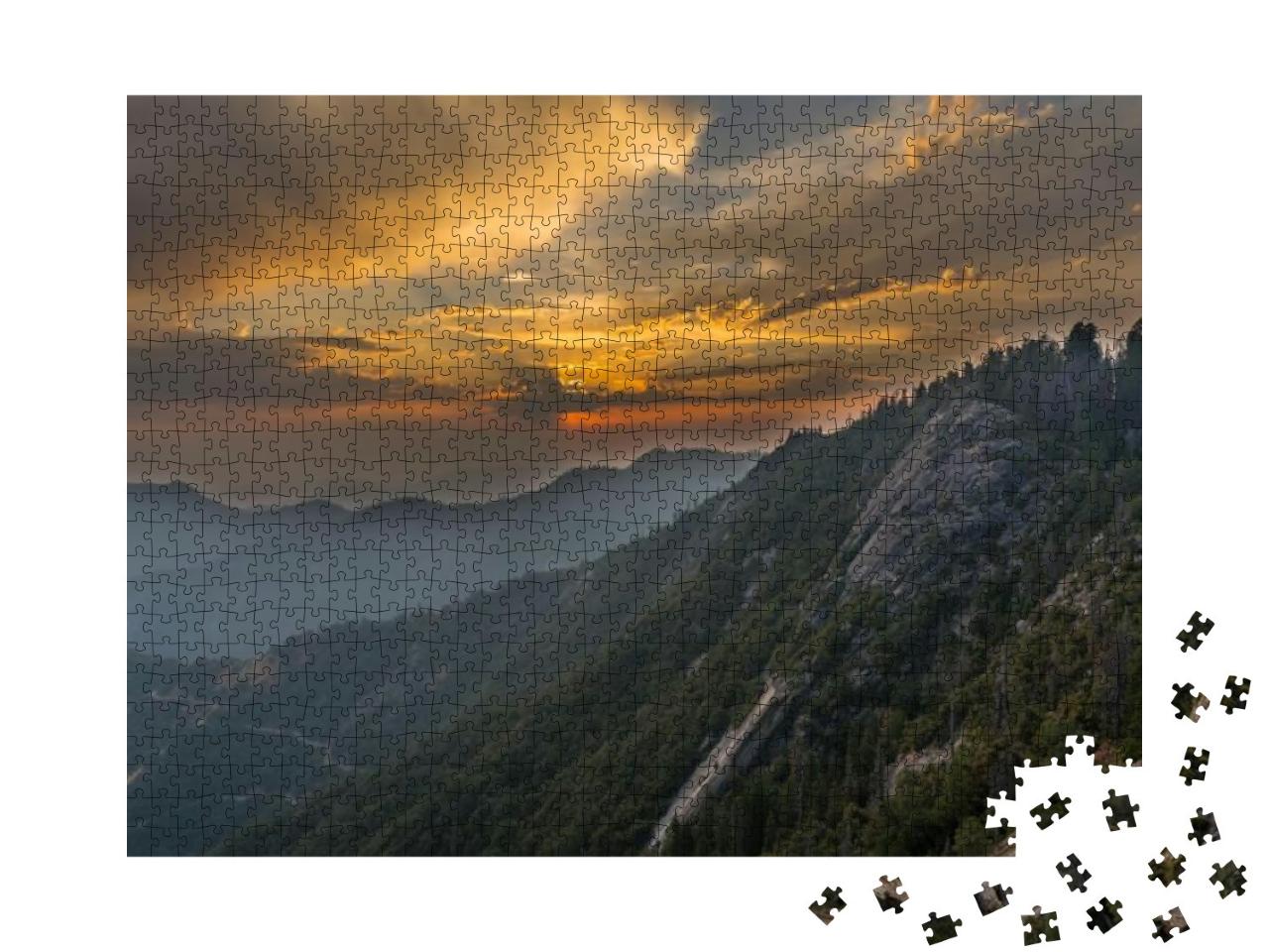 Sequoia National Park, View from Moro Rock Sunset... Jigsaw Puzzle with 1000 pieces