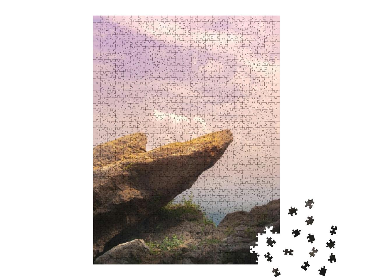 Point Edge of Cliff King Rock on Stone Garden At the Very... Jigsaw Puzzle with 1000 pieces