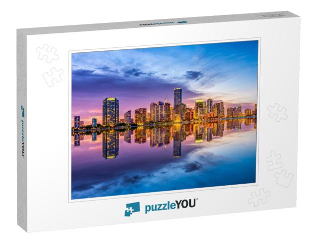 Miami, Florida, USA Skyline on Biscayne Bay... Jigsaw Puzzle