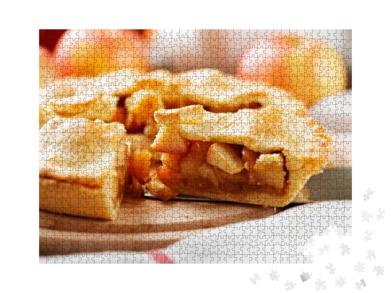 Homemade Apple Pie... Jigsaw Puzzle with 1000 pieces