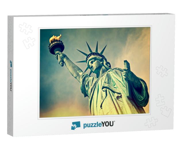 Close Up of the Statue of Liberty, New York City, Vintage... Jigsaw Puzzle