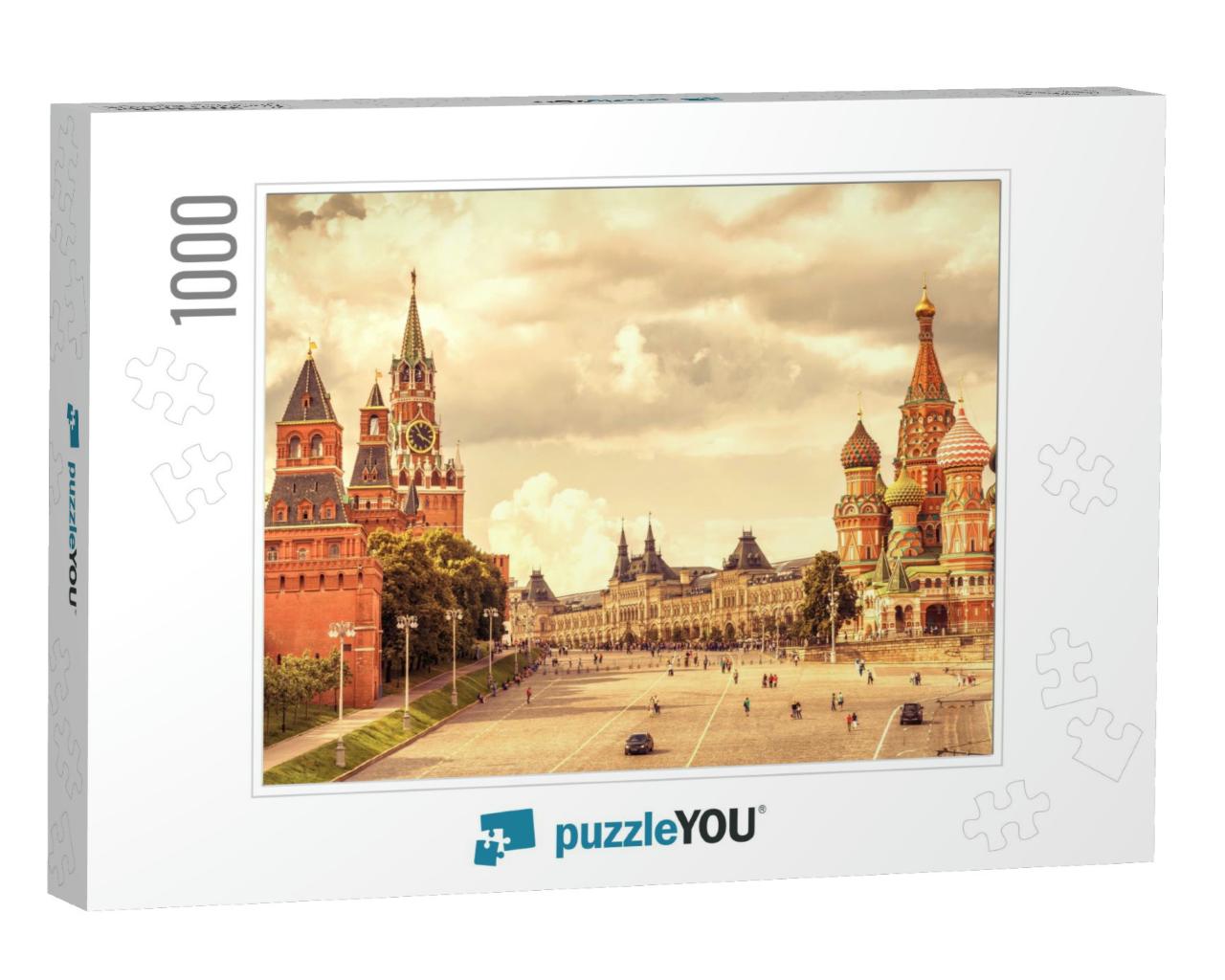 Scenery of Moscow Kremlin & St Basils Cathedral on the Re... Jigsaw Puzzle with 1000 pieces