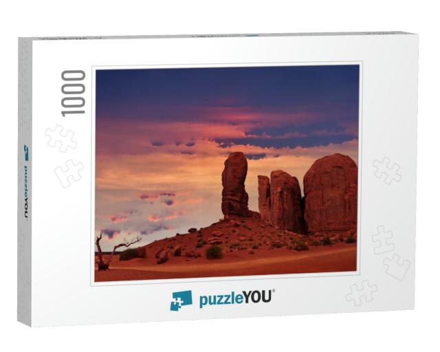 The Thumb in Monument Valley Tribal Park, Arizona, Usa... Jigsaw Puzzle with 1000 pieces