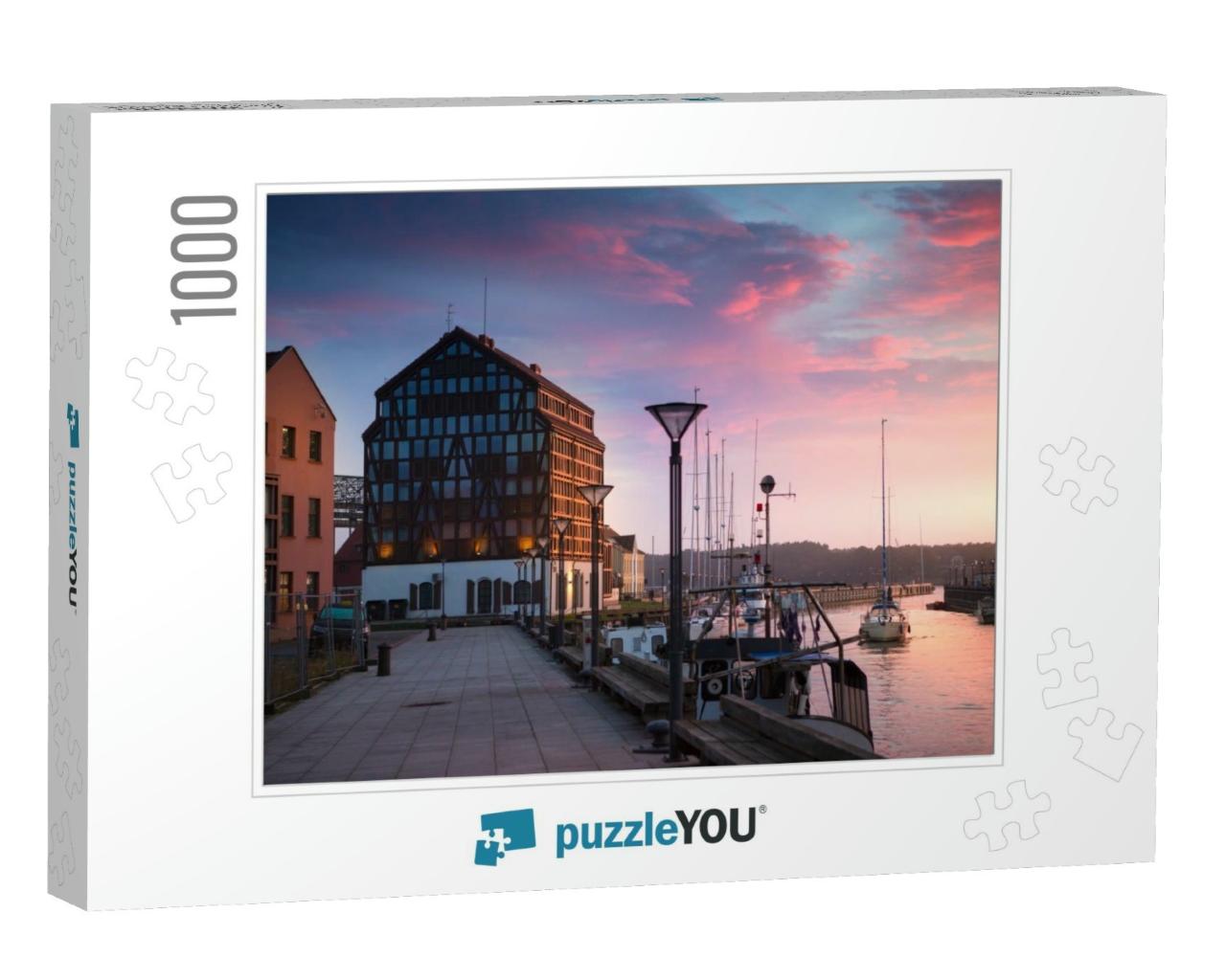 Sunset in the Klaipeda Port, Lithuania... Jigsaw Puzzle with 1000 pieces