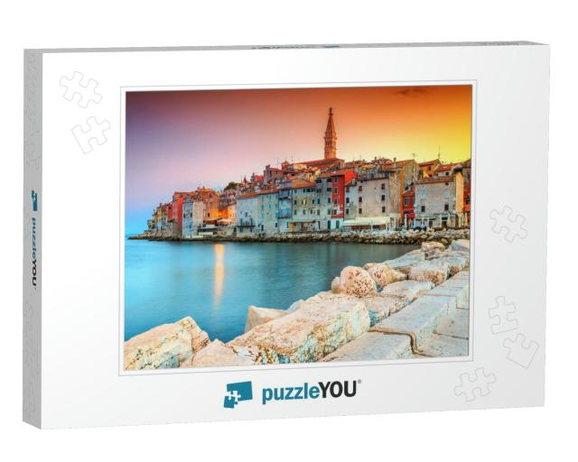 Stunning Romantic Old Town of Rovinj with Colorful Buildi... Jigsaw Puzzle