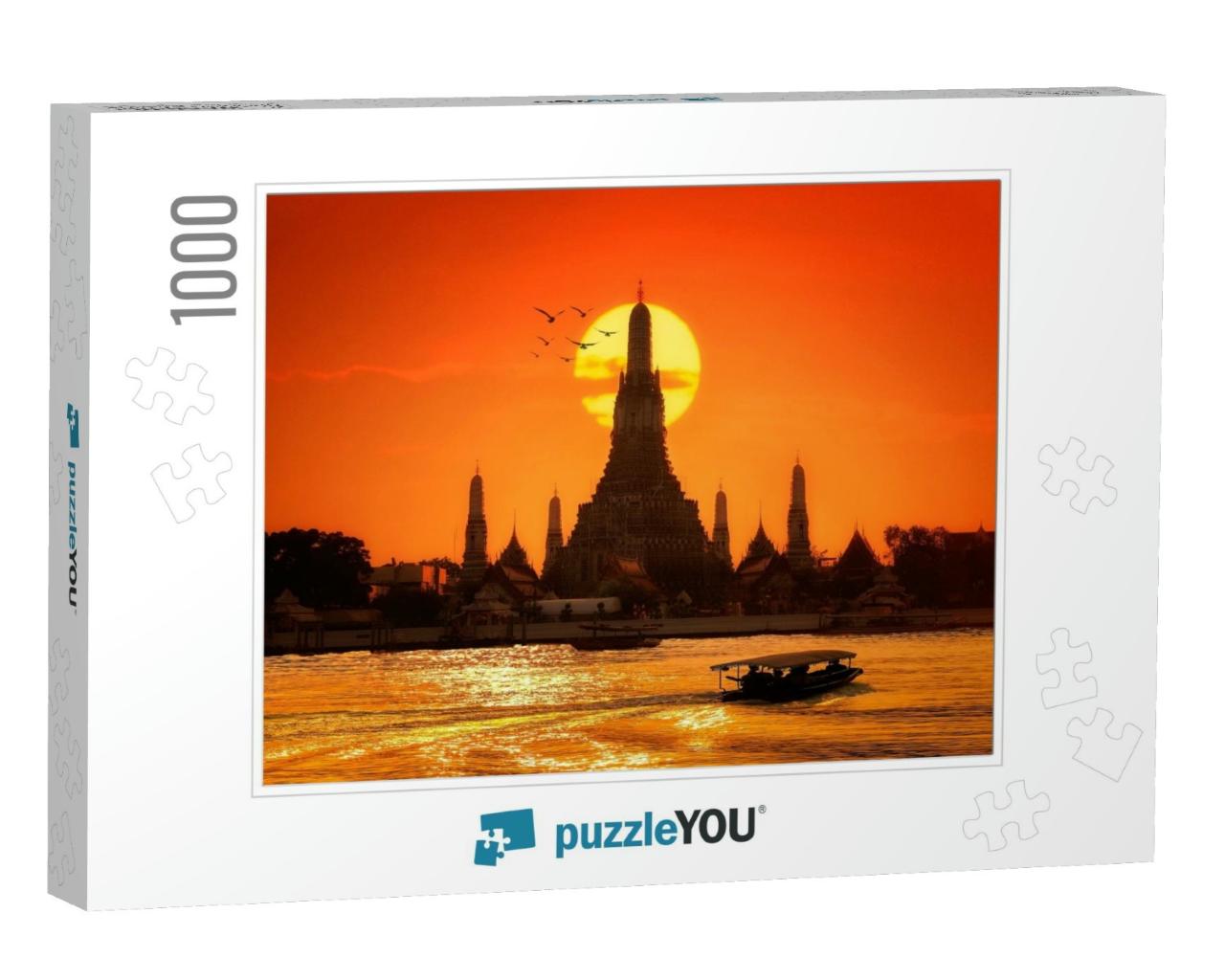 Wat Arun in Sunset At Bangkok, Thailand... Jigsaw Puzzle with 1000 pieces