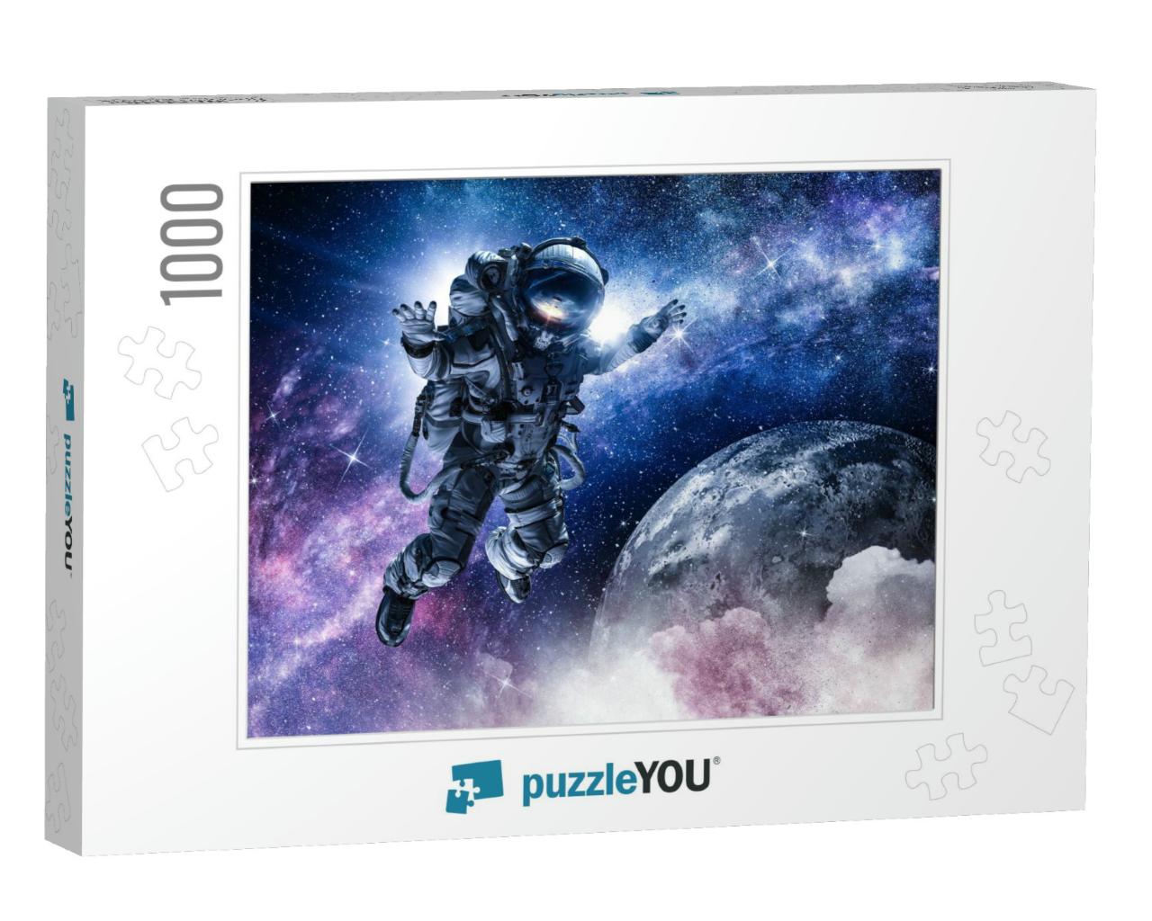 Astronaut on Space Mission... Jigsaw Puzzle with 1000 pieces