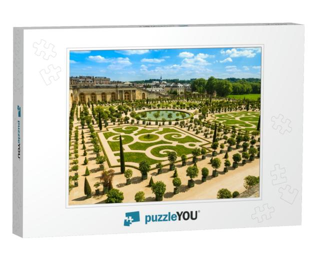 Versailles, France Gardens of the Versailles Palace Near... Jigsaw Puzzle