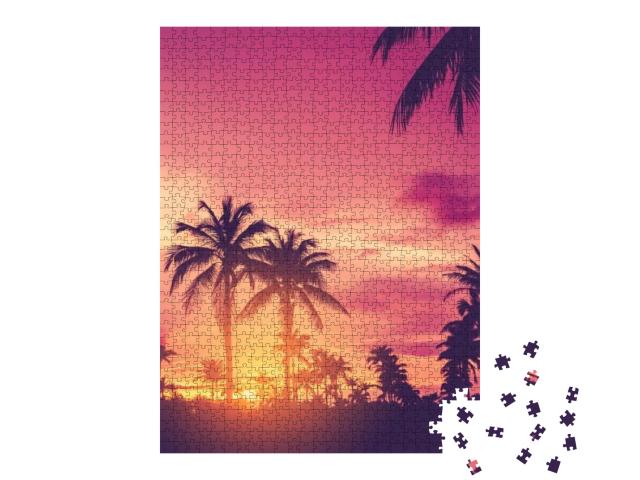 Tropical Palm Tree with Colorful Bokeh Sun Light on Sunse... Jigsaw Puzzle with 1000 pieces