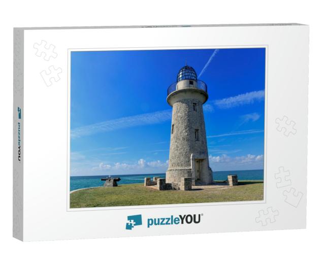 Lighthouse in Biscayne National Park, Florida... Jigsaw Puzzle